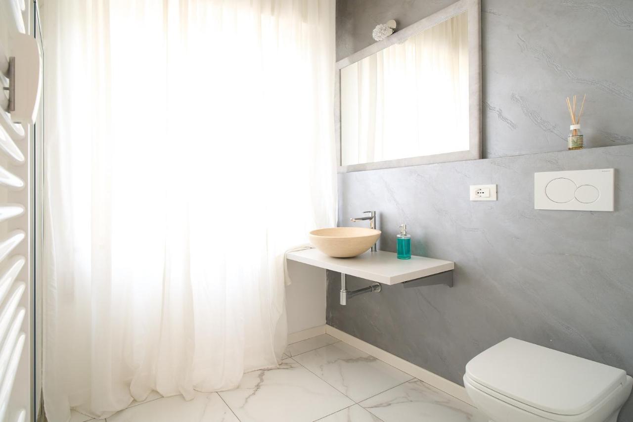 Elegant & Spacious - 30 Min From Venice - King Beds! 特雷维索 外观 照片