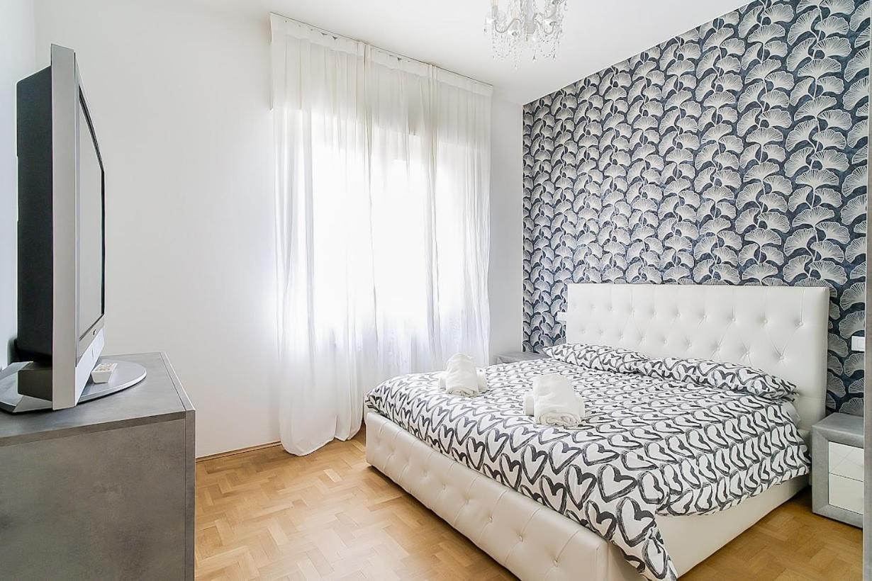 Elegant & Spacious - 30 Min From Venice - King Beds! 特雷维索 外观 照片